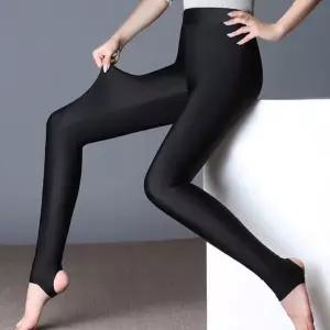 (스타일하우스) 레깅스 쫄바지 타이즈 뒷꿈치 고리 은은한 광택이 돋보이는 여성스타킹