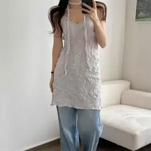 [하프클럽/셀러허브_여성트랜드패션]여자 롱타이 브이 끈나시 레이어드 미