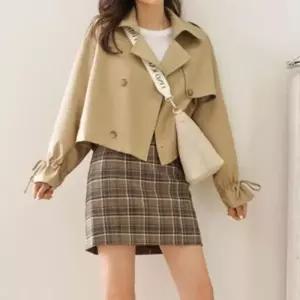 여성 폴리에스터 크롭 루즈핏 트렌치코트