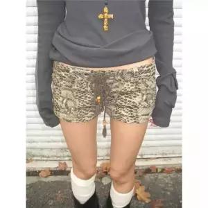 빈티지 여자 청 청반바지 청바지 A라인 스트랩 로우 반바지 밀레니얼 핫팬츠 admr1