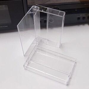 Slevie Wonder 카세트 테이프 케이스 팩 5개 - 전면 투명 + 후면 하드 플라스틱 보관함 (+1개의 무료 DJ 스티커)