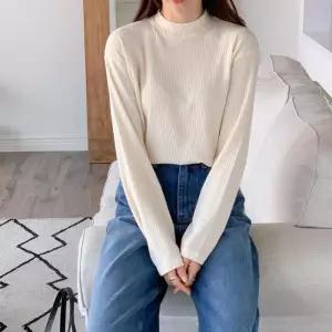 [신상오픈런]쫀득 골지긴팔티 루즈핏 찰랑 힙커버 반목롱티 (30551461)