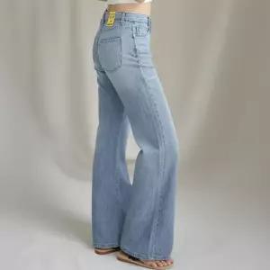 [신상오픈런]여성 빅사이즈 워싱 청바지 논스판 부츠컷 와이드핏 슬림 청바지 (37001385)