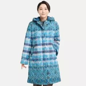 [하프클럽/] 세이브존05 다이아 퀼팅 패턴 본딩 코트 (블루) 23D39072L3