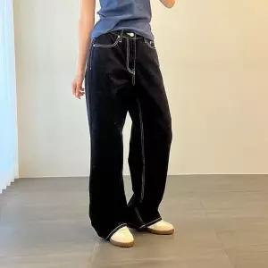 [신상오픈런]여성 스티치 포인트 와이드 데님 팬츠 일상복 청바지 (38293084)