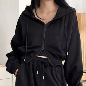 여자헬스운동복 여자 트레이닝복 원마일 데일리룩 크롭후드집업