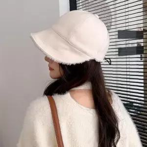 겨울모자 모자 방한 여성 뽀글이 안감 겨울 짧은챙 버킷햇