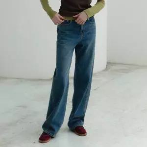 온앤온 세미 와이드 커브드 데님 NEJ5AL831_22 989387