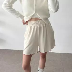 [신상오픈런]웨이브 밴딩반바지 비비드 스티치 플레어팬츠 찰랑 (31988363)