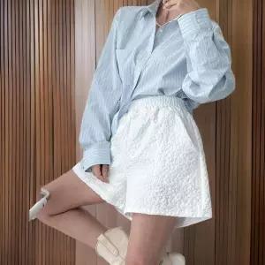 [신상오픈런]여성 자가드 와이드 반바지 여름 노랑색 (32330830)