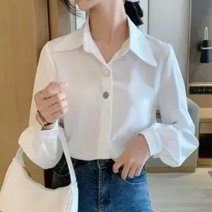 [의류] 단추 포인트 베이직 화이트 블라우스 클래식 직장인