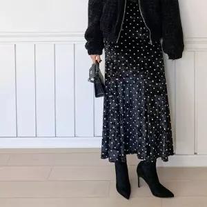 [신상오픈런]머메이드스커트 파티룩 와인 벨벳 도트 치마 (29414755)