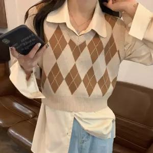 여성 니트 조끼 여자 아가일 베스트 쪼끼 2색겨울 겨울룩 패션 실내 용쪼 여성복