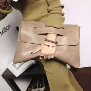 손잡이 포인트 베이직 클러치백 베이지백 핸드백 수납가방 패션 여성용