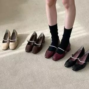 여자 봄가을 낮은굽 스트랩 사각코 큐빅 펌프스