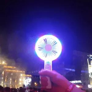 LED 휴대용 선풍기여름핸디형 여름용 충전 충전용 충전형 핸디형 불빛 용불빛 형불빛