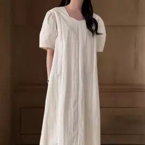 [신상오픈런]여성 여름 휴가 스타일 절개 풍성 스퀘어 롱드레스 (33265361)