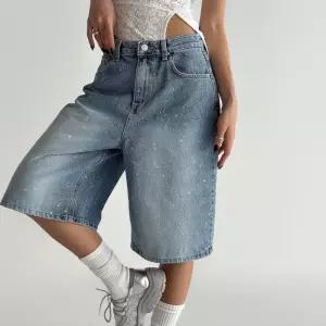 [다잇템]여자 연청버뮤다 그라피티 넓은 썸머 청반바지 (37564174A)