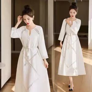 무천도사 원피스 화이트 여친 봄가을 스트랩 롱스커트 펀칭 긴팔 자수 브이넥 레이스 KKE1