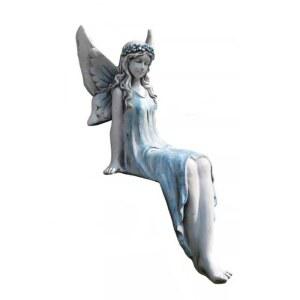 야외 조각상 앉아있는 아름다운 정원 꽃의 날개 요정