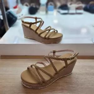 에스콰이아 HC12 여성 세미정장 통굽 샌들 에스콰이아 발편한 웨지 통굽 샌들 PFEMSD6