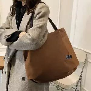 GB1258 여행 쇼퍼백 백 패션잡화 겨울 여성 백 반달 여행 뽀글이