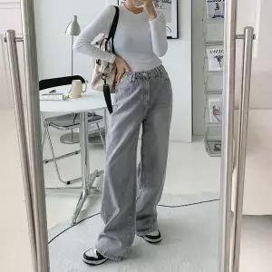 [하프클럽/다잇템]여자 워싱 통 연그레이 데님팬츠 데님팬츠