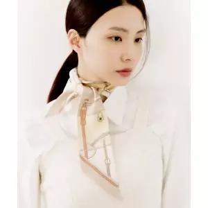 [롯데백화점]루이까또즈 실크 방도스카프 애니 베이지 2DSM591BE