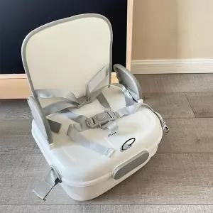 휴대용 아기의자 식탁 의자 휴대용 수납 가방 어린이 외출용 유아의자 아기보조의자