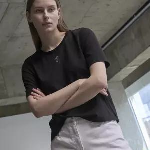 [올리비아로렌]썸머 자수 포인트 티셔츠VVBAS5M4191_YS