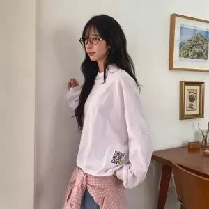 [옷자락]여자 면혼방 스마일 루즈핏 긴팔 라운드 맨투맨