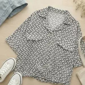 [다잇템] 여성 카라 캐쥬얼 SS 빅사이즈 패턴 반팔 셔츠_24696846_588872