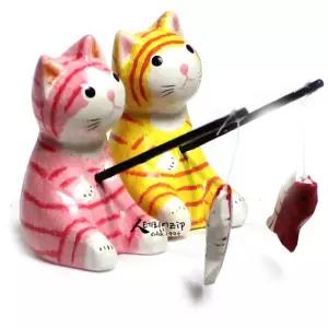 갸우뚱 낚시커플 고양이 인테리어소품 목각인형미니어처 어쳐 장식품 우드 원목 감성 집들이선물