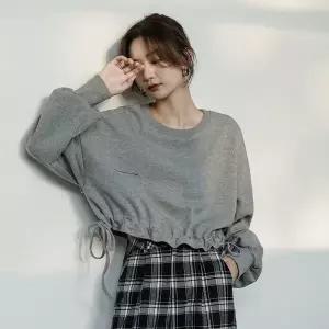 [하프클럽/셀러허브_여성트랜드패션]크롭 루즈핏 스트링 맨투맨 티셔츠 LL-T