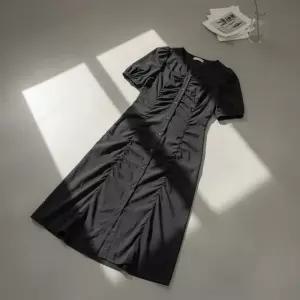 CC콜렉트 씨씨콜렉트 C-Exclusive 셔링 버튼업 롱원피스 C252MSE135