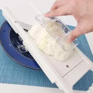 채칼 양배추 슬라이서 야채 채썰기 샐러드 조리도구