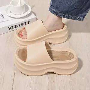 인기상품 여성 키높이 쿠션 슬리퍼 말랑 EVA 실내외 여름 샌들 [WFHPCX5_260319]