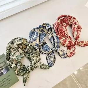 [셀러에이드]엔틱스카프 사계절 사각 손수건 프릴 환절기 간절기 꽃 패턴 헤어