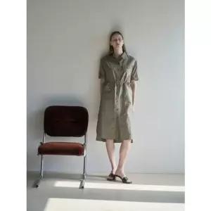 [갤러리아] 올리비아로렌 배색 포인트 셔츠형 원피스 VVCOA5M4251