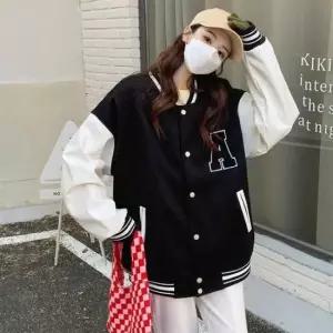 [의류] 외출 여성 야구 캐주얼 영문 과잠 패션 점퍼 포인트