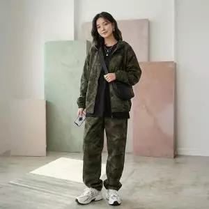 [옷자락]여자 아웃도어 카모 전술 루즈핏 후드집업_P419408342