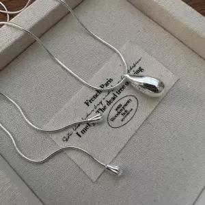 [디작소]여성 실버 925 볼드 물방울 스네이크 롱 목걸이 (34444581)