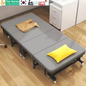 1개 접이식 침대, 싱글 침대, 조립이 쉬움, 가볍고 휴대 가능, 사무실, 야외 또는 가정용 철제 프레임 디자인, 안전 설계