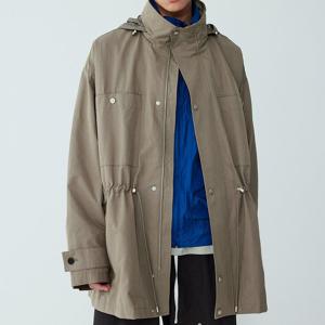 [정가429,000][MEN] 후드 리트렉터블 필드 점퍼 9155313A01