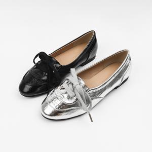 여성 리본 플랫 슈즈 1cm 여자 구두 로퍼 단화 발편한 쿠션 EF263240