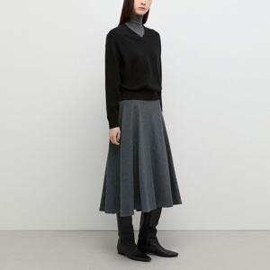 브이넥 루즈핏 니트 풀오버 SSKPOP42170