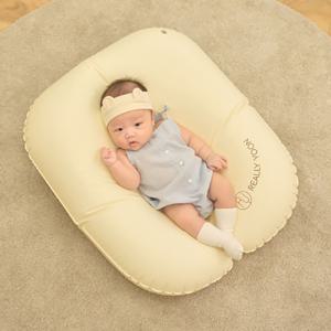 국내제작 휴대용 역류방지쿠션 여행 외출용 아기쿠션 신생아 역방쿠 신생아침대 수유시트 뒤집기방지 쿠션