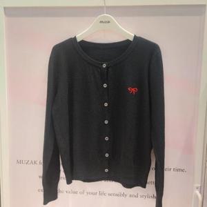 무자크 HC06 리본포인트가디건 MQ2WKC01