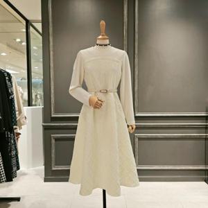 [아니베에프]  A43WOP520_니트배색 A라인 원피스