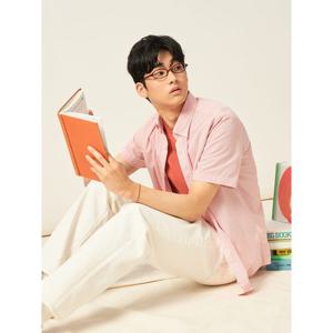 [빈폴멘] 강연 시어서커 변형 핀 스트라이프 반소매 셔츠  레드 (BC5465C436)